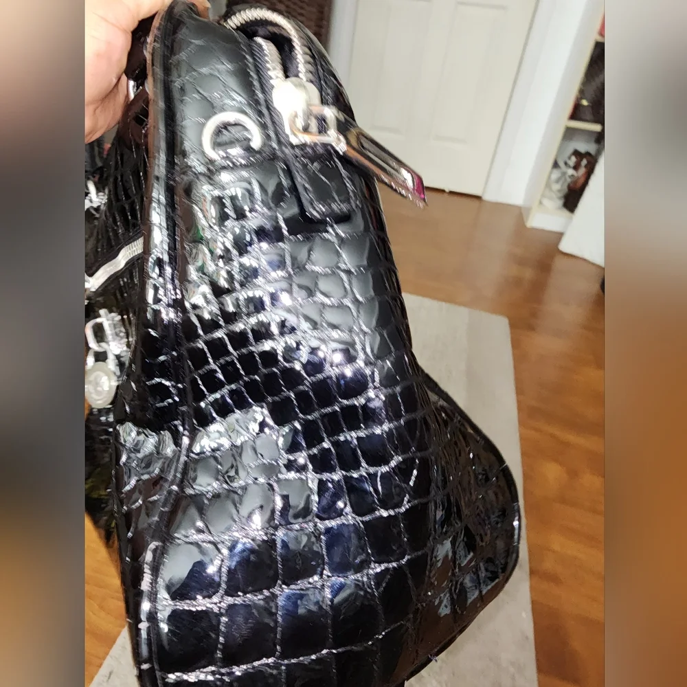 MICHAEL MICHAEL KORS Joan Patent Leather Satchel good condition
